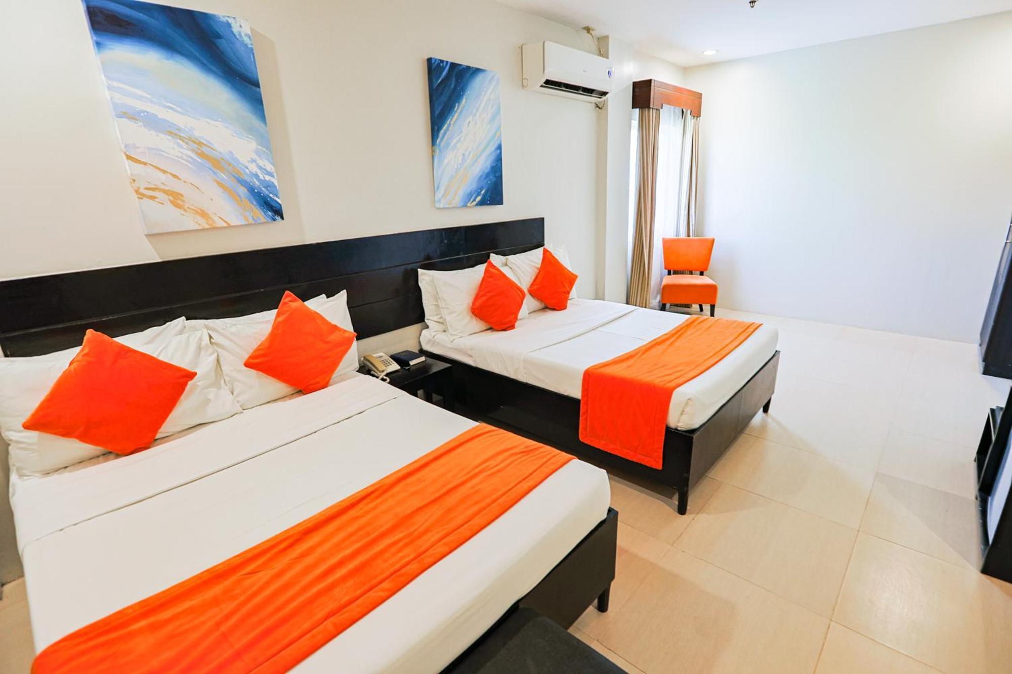 Holiday Suites Puerto Princesa Εξωτερικό φωτογραφία